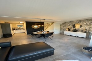 Interior - Modern house in Jalhay with terrace (Jalhay)