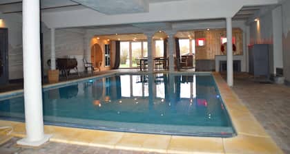 Verviers Villa with Sauna