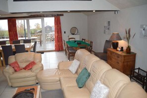 Smart TV, foosball - Verviers Villa with Sauna (Verviers)