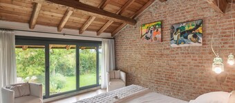 Stagno Lombardo Garden Flat