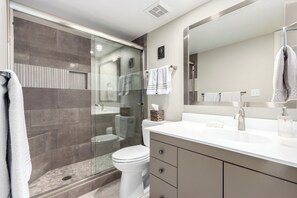 Shower, towels