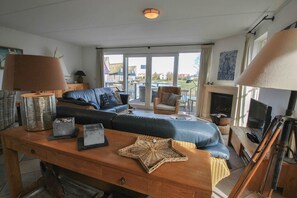 Smart-TV og DVD-spiller