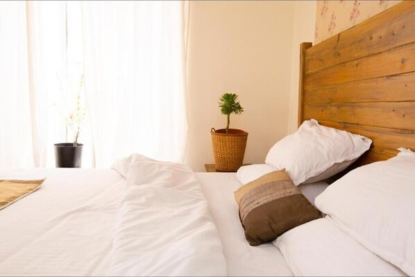 1 bedroom, iron/ironing board, bed sheets