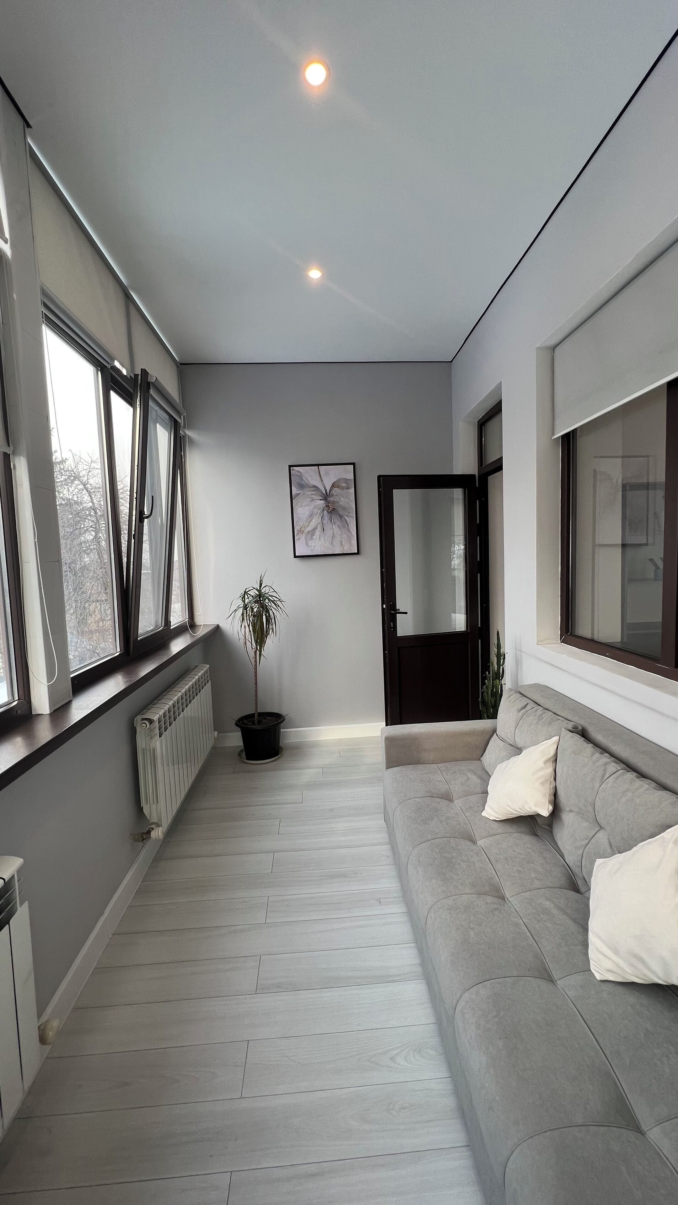 高级双床房 | 办公桌、笔记本电脑工作区、遮光窗帘、熨斗/熨板