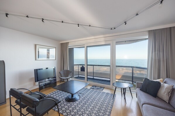 Smart TV - Apartment with two terraces and sea view (Middelkerke)