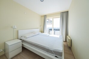 2 bedrooms, iron/ironing board, free WiFi - Apartment with sunny terrace and sea view (Middelkerke)