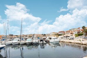 Marina/club náutico