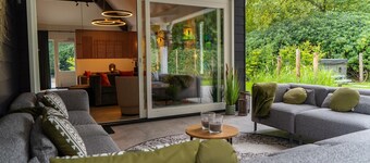 Villa in Brabant with Spa and Sauna