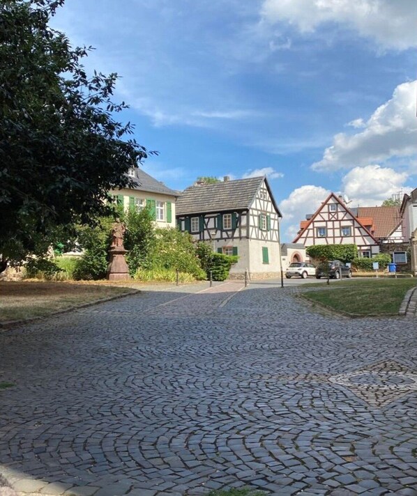 Property grounds - Holiday apartment Taunustraum in Hohenstein Hesse (Hohenstein)