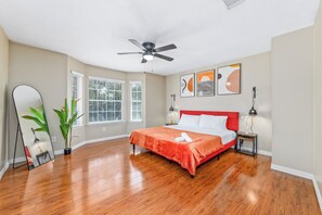5 bedrooms, desk, iron/ironing board, free WiFi