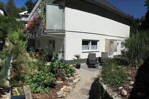 Esterni