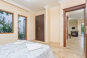 5 habitaciones y wifi 