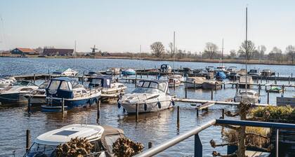 Retiro moderno frente al mar