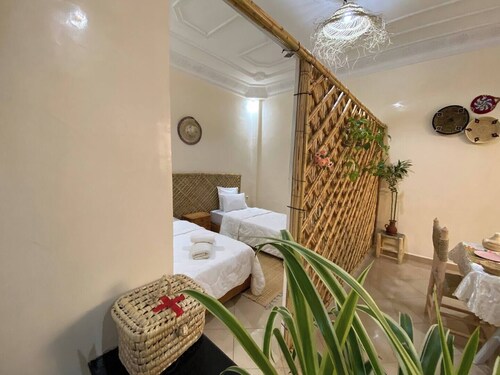 Appartement Style Bohémien Amazigh avec Patio Calme et confort