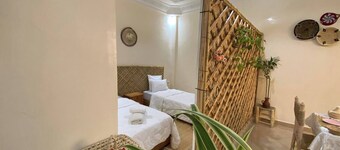 Bohemian Amazigh style apartment with patio Peace and comfort