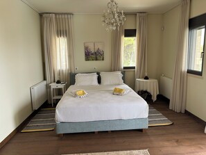 3 bedrooms, in-room safe, desk, iron/ironing board - Villa Kalamos/Sea View and Pool nearby Athens/Deluxe Villa (oropos)