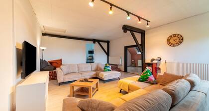 Villa spacieuse avec tennis