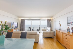 テレビ