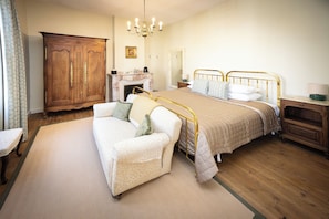 Deluxe-Doppel- oder -Zweibettzimmer, Kanalblick
