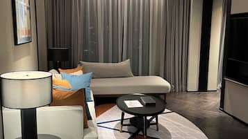 In-room safe, desk, laptop workspace, iron/ironing board