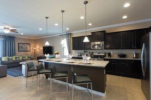 Fridge, microwave, oven, dishwasher - Beautiful South Facing Lake View 8BR/6BA, Custom Furniture (Kissimmee)