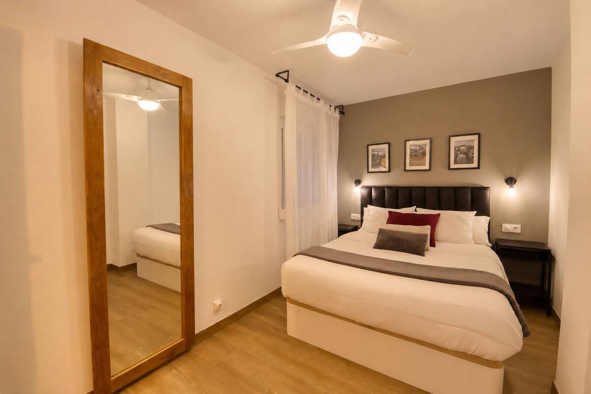 Premium Apartment, 1 Bedroom | 1 bedroom, Egyptian cotton sheets, premium bedding, down comforters