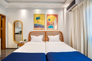 1 chambre, fer et planche à repasser, Wi-Fi, draps fournis