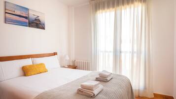 2 bedrooms, iron/ironing board