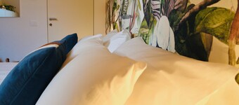 Nine Rooms Suites