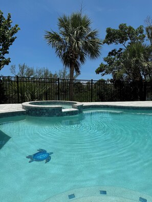 Piscine extérieure