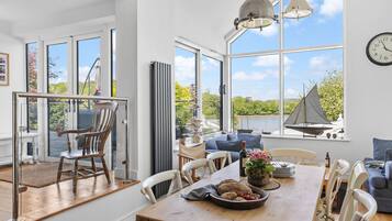 House, Smoking | 5 bedrooms