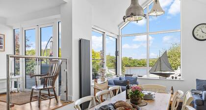 Water Edge House Boathouse