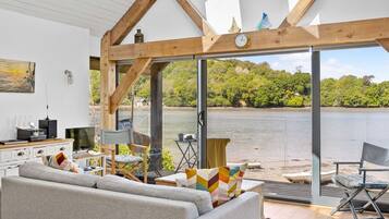 House, Smoking | 5 bedrooms