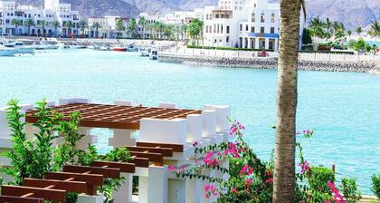 Coastal Haven Flat - One Bedroom Apartment, Sleeps 2