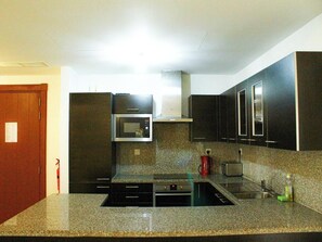 Fridge, microwave, dishwasher, toaster - Serene 2-Bedroom Retreat (As Sifah)