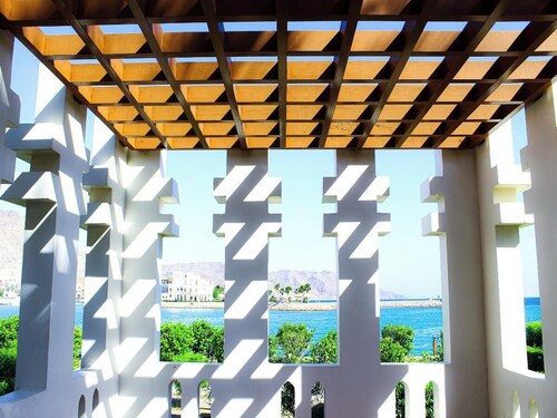 Cozy Waterfront Home