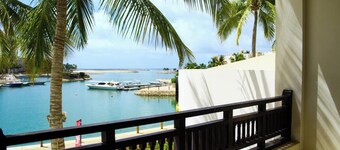 Exclusive 3-Bedroom Marina Escape