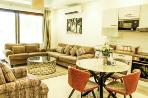 Interior - Charming Studio with Garden Terrace (Salalah)