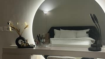 1 間睡房、熨斗/熨衫板、床單