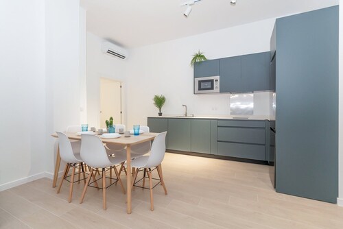 GuestReady - La vibrante Malvarrosa de Valence