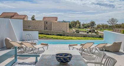 Mythos villa 8,pool,Walking distance to beach