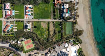 Mythos villa 9,pool,Walking distance to beach
