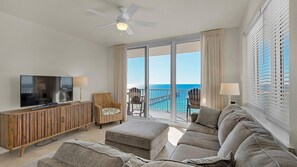 Apartamento, varias camas (Summerwind Center 1204) | Zona de estar