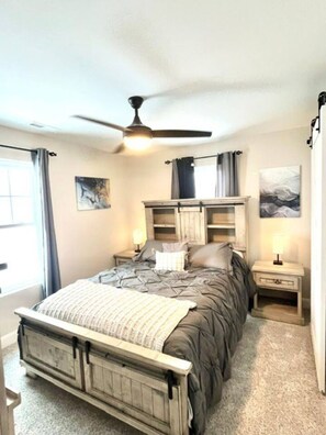 4 bedrooms, WiFi, bed sheets