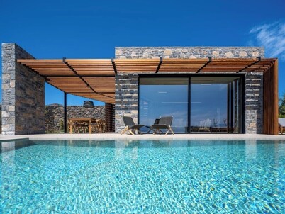 Decaulion - MiraView Villas & Residences