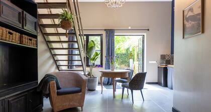 Apartment Maneschijn Delightful sleep in a green location near natural areas.