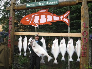 Miscellaneous - Alaska Red Fish Lodge Furnished Cabin #6 (Sterling)