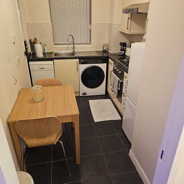Fridge, microwave, oven, dishwasher