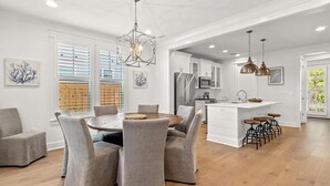 ハウス ベッド (複数台) (Sand Dollar Beach Cottage) | お食事