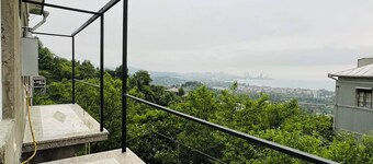 2-bedroom apartment in fantastic Kapreshumi with AC, WiFi